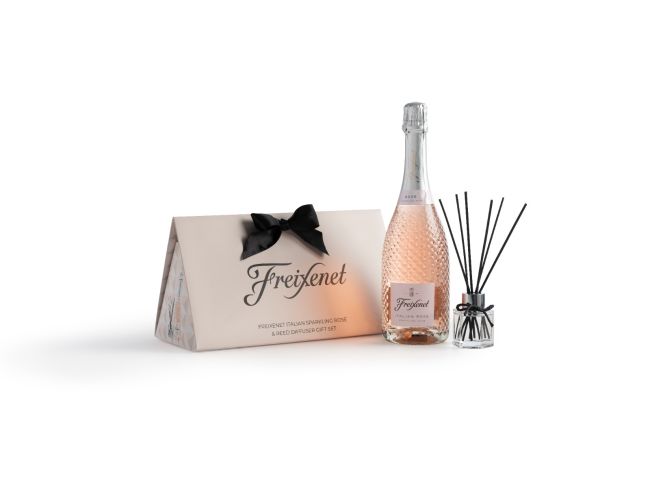 Italian Sparkling Rose & Reed Diffuser Gift Set NV